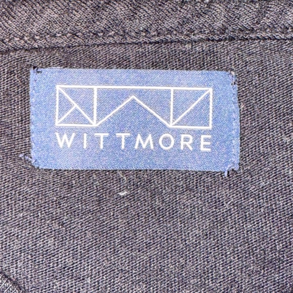 Wittmore Men's Black V-Neck Tee Shirt {Medium} - Picture 3 of 5